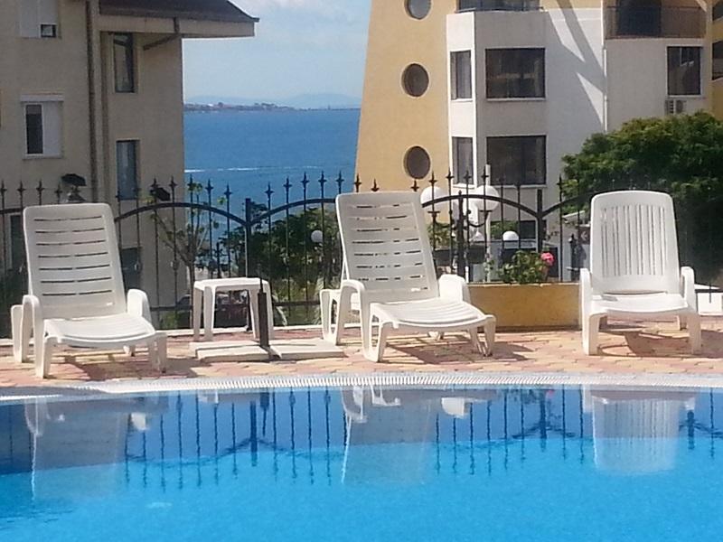 Apartments In Complex Chateau Nessebar Sveti Vlas Exterior photo